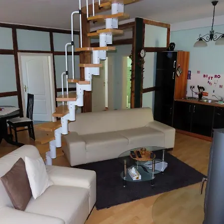 Am Weinberg Апартаменты *